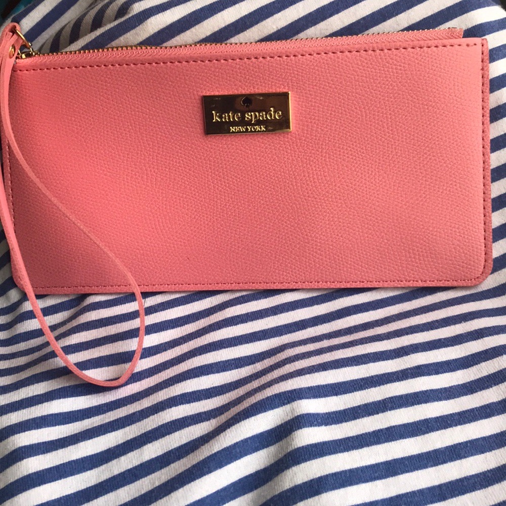 Kate spade wristlet